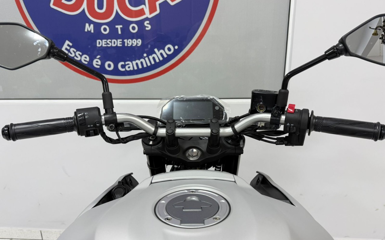 imagem-https://www.socarrao.com.br/sc-vehicle-images-prod/1040576/1777487566431-V2hhdHNBcHAgSW1hZ2UgMjAyNi0wNC0xMCBhdCAwOS4yOC4yMS5qcGVn.jpeg
