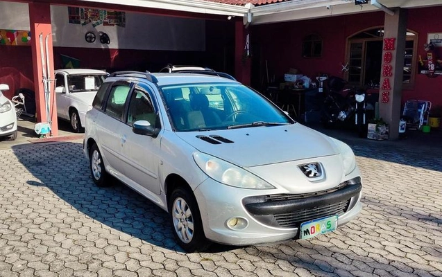 imagem-https://www.socarrao.com.br/sc-vehicle-images-prod/1042739/1787322741964-7258508_10_B_2efac72e35.jpeg