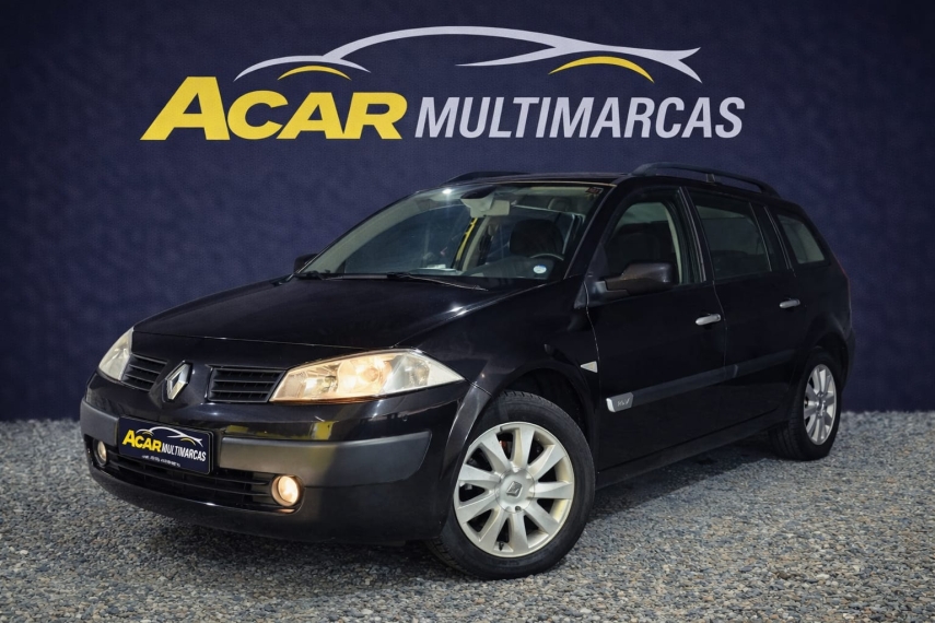 Renault Megane Grand Tour Dynam. Hi-Flex 1.6 16V na cor Preto em Curitiba / PR - 10437