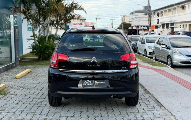 imagem-https://www.socarrao.com.br/sc-vehicle-images-prod/1043759/1777492217370-e79ea171-4b0a-49e2-bfd3-fdb5b7b2ac41.jpg