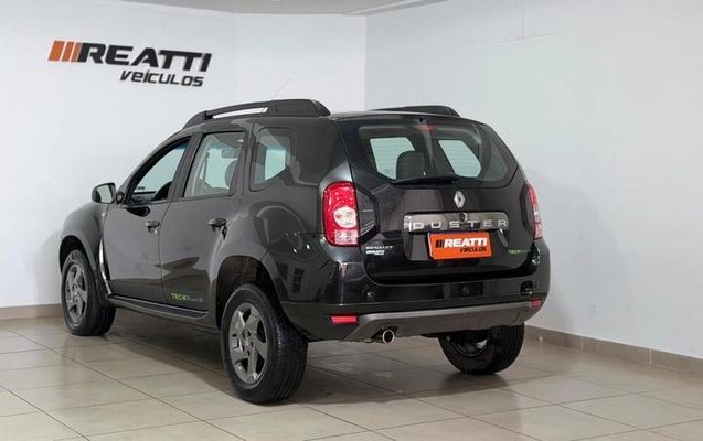 imagem-https://www.socarrao.com.br/sc-vehicle-images-prod/1043882/1788466104817-8036576_4_B_26986c0201.jpeg