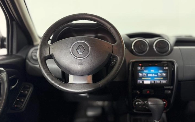 imagem-https://www.socarrao.com.br/sc-vehicle-images-prod/1043882/1788466104837-8036576_11_B_6f8db0f21b.jpeg