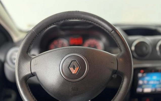 imagem-https://www.socarrao.com.br/sc-vehicle-images-prod/1043882/1788466104840-8036576_12_B_d49b3fd121.jpeg