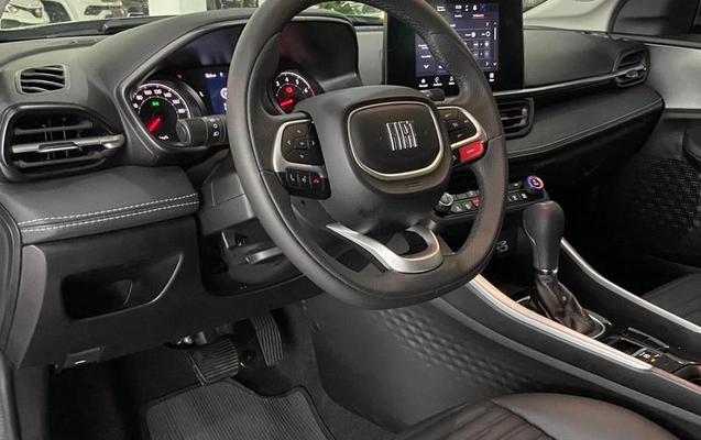 imagem-https://www.socarrao.com.br/sc-vehicle-images-prod/1044067/1787947392913-8040007_12_B_91150bd4bb.jpeg
