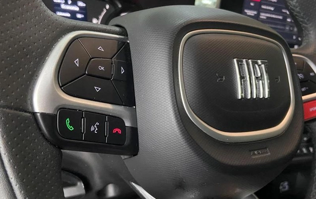imagem-https://www.socarrao.com.br/sc-vehicle-images-prod/1044067/1787947392925-8040007_22_B_16a7987e3a.jpeg