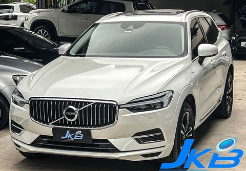 Volvo XC60 2021 Branco — foto 1 de 3