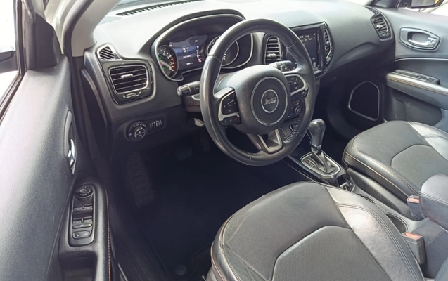 imagem-https://www.socarrao.com.br/sc-vehicle-images-prod/1046917/1789843316609-EbJgKSSevILq3OsjgB8p81fGXaZm5twm.jpg