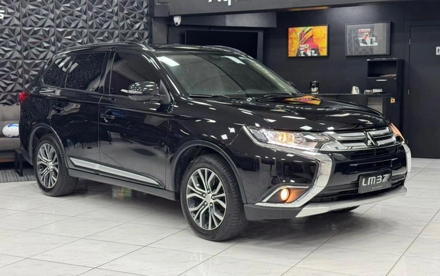 imagem-https://www.socarrao.com.br/sc-vehicle-images-prod/1048646/1789585197652-8042357_1_B_4042065651.jpeg