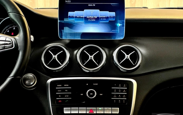 imagem-https://www.socarrao.com.br/sc-vehicle-images-prod/1061259/1781121984634-003_323fbc0bf6b48dabc76ddb99472a30f1.jpeg