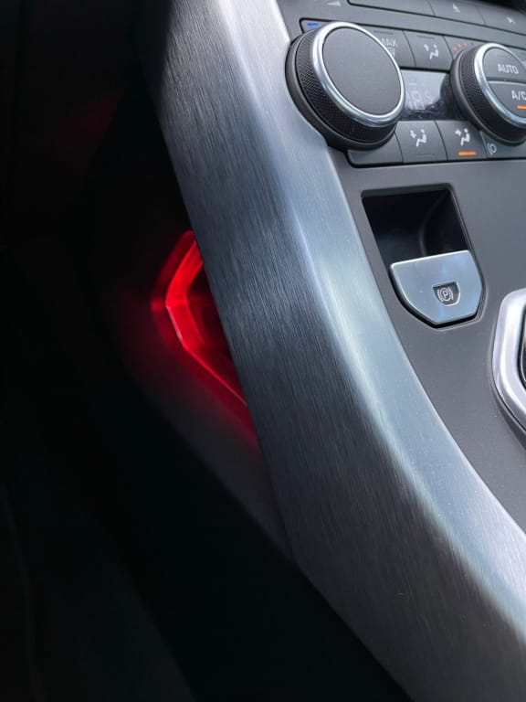 imagem-https://www.socarrao.com.br/sc-vehicle-images-prod/10652/1769987911591-7040005OR_1762372151_37_130.jpg