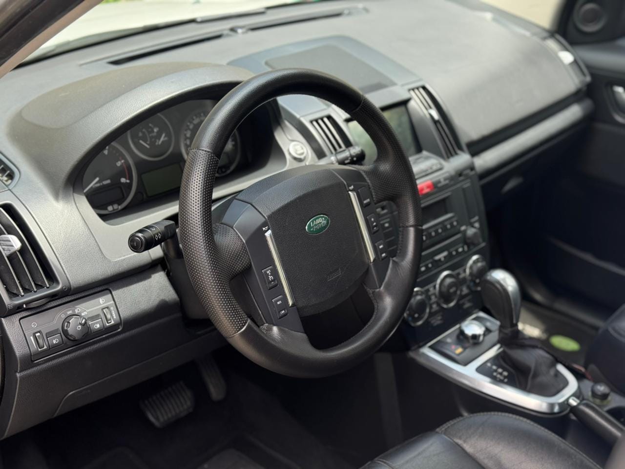 imagem-https://www.socarrao.com.br/sc-vehicle-images-prod/10660/1769987913304-7160553OR_1765831415_22_10.jpg