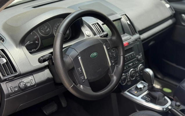 imagem-https://www.socarrao.com.br/sc-vehicle-images-prod/10660/1769987913304-7160553OR_1765831415_22_10.jpg