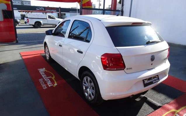 imagem-https://www.socarrao.com.br/sc-vehicle-images-prod/1066203/1789644713898-8042780_3_B_f241fdd871.jpeg