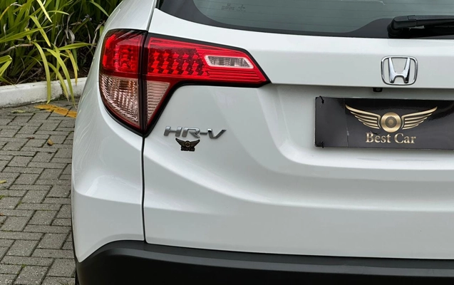 imagem-https://www.socarrao.com.br/sc-vehicle-images-prod/10665/1769987914385-7236583OR_1768921323_93_310.jpg