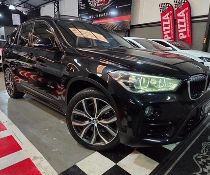 Bmw X1 2017 Preto — foto 1 de 3