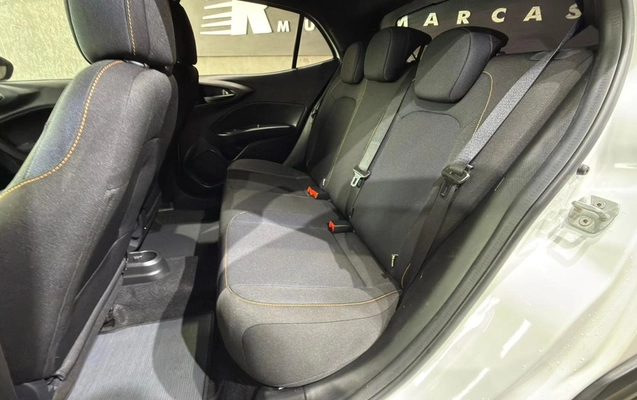 imagem-https://www.socarrao.com.br/sc-vehicle-images-prod/1070307/1777555068043-3809f29c-ae29-4f4b-a8b3-3769ef91d902.jpg
