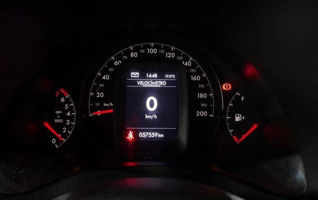 imagem-https://www.socarrao.com.br/sc-vehicle-images-prod/1070582/1777555602461-fec2e35c-747b-4644-9b4d-de085e479042.jpg