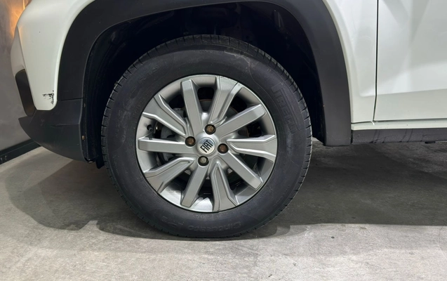 imagem-https://www.socarrao.com.br/sc-vehicle-images-prod/1070582/1777555602467-536e0824-0a3e-4833-9af6-44ded262ca8a.jpg