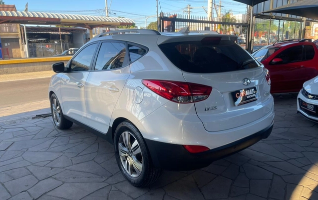 imagem-https://www.socarrao.com.br/sc-vehicle-images-prod/1070588/1780074937538-V2hhdHNBcHAgSW1hZ2UgMjAyNi0wNC0zMCBhdCAxMC4xMy4yOSAoMSkuanBlZw.jpeg