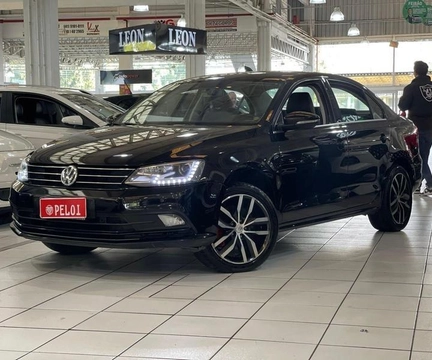 Volkswagen Jetta 2016 Preto — foto 1 de 3