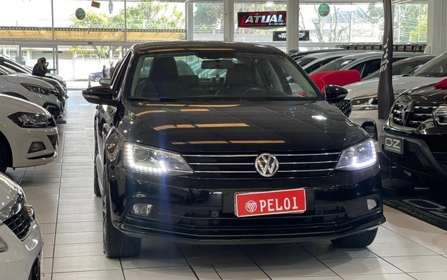 imagem-https://www.socarrao.com.br/sc-vehicle-images-prod/1071166/1785768880382-8042257_17_B_882aa48766.jpeg