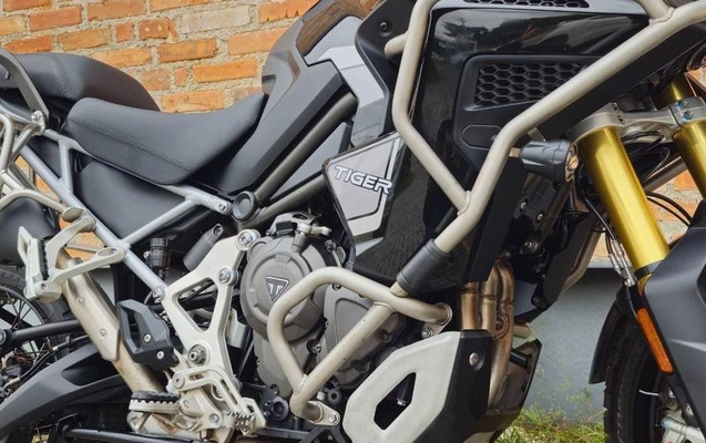 imagem-https://www.socarrao.com.br/sc-vehicle-images-prod/1071800/1789478500482-8043630_1_B_06a7e65ad7.jpeg