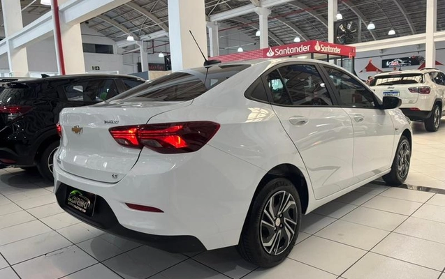 imagem-https://www.socarrao.com.br/sc-vehicle-images-prod/1071819/1789076073524-8027790_10_B_fdb9ec593b.jpeg