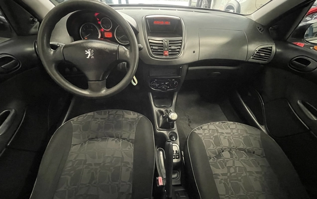 imagem-https://www.socarrao.com.br/sc-vehicle-images-prod/1072415/1777559144158-1_112324.jpg