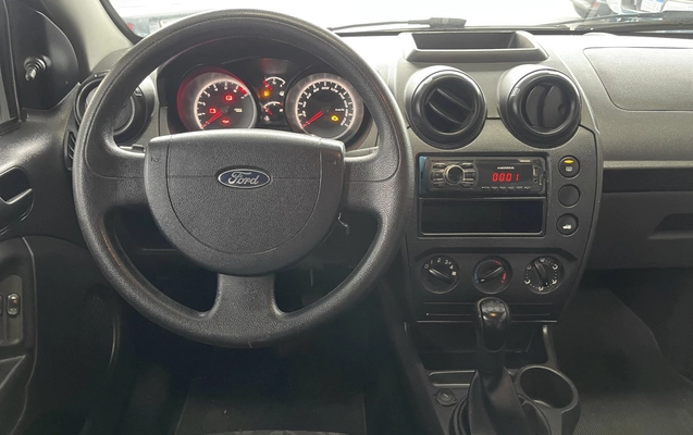 imagem-https://www.socarrao.com.br/sc-vehicle-images-prod/1073871/1777561923487-1_120912.jpg