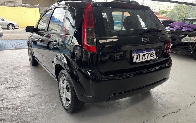 imagem-https://www.socarrao.com.br/sc-vehicle-images-prod/1073871/1777561923488-1_120910.jpg