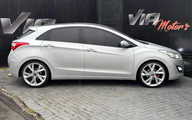 imagem-https://www.socarrao.com.br/sc-vehicle-images-prod/1074880/1786135628636-8037244_18_B_0e43661473.jpeg
