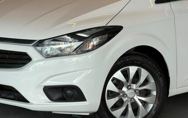 imagem-https://www.socarrao.com.br/sc-vehicle-images-prod/1075685/1784732970736-8044555_6_B_5281ed509a.jpeg