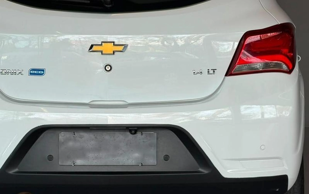 imagem-https://www.socarrao.com.br/sc-vehicle-images-prod/1075685/1784732970741-8044555_4_B_d64df00647.jpeg