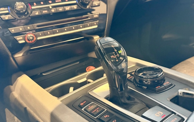 imagem-https://www.socarrao.com.br/sc-vehicle-images-prod/1076524/1792510948557-bddd18fd-605d-49c8-a371-3f5e47fa99f3.jpg