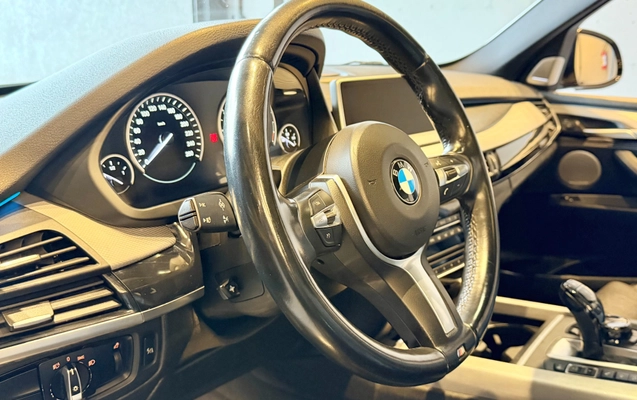 imagem-https://www.socarrao.com.br/sc-vehicle-images-prod/1076524/1792510948558-19226462-a2e2-4ee8-8805-42d939dcda9a.jpg