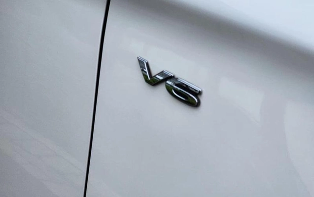 imagem-https://www.socarrao.com.br/sc-vehicle-images-prod/1078340/1788633620569-8045050_2_B_7b7dc079de.jpeg