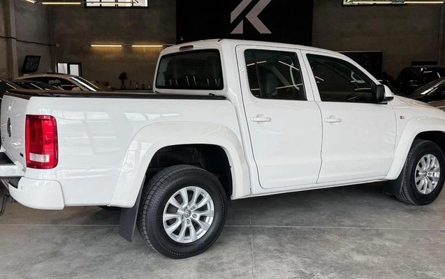 imagem-https://www.socarrao.com.br/sc-vehicle-images-prod/1078822/1789583138000-8019229_13_B_73d95d4557.jpeg