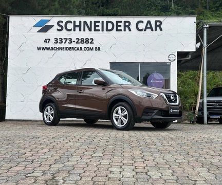 Nissan KICKS 2019 Marrom — foto 1 de 3