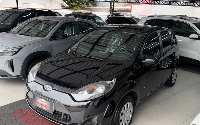 imagem-https://www.socarrao.com.br/sc-vehicle-images-prod/1079664/1777573036161-SU1HXzUzNjUuanBlZw.jpeg
