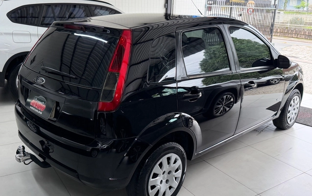 imagem-https://www.socarrao.com.br/sc-vehicle-images-prod/1079664/1777573036465-SU1HXzUzNzAuanBlZw.jpeg