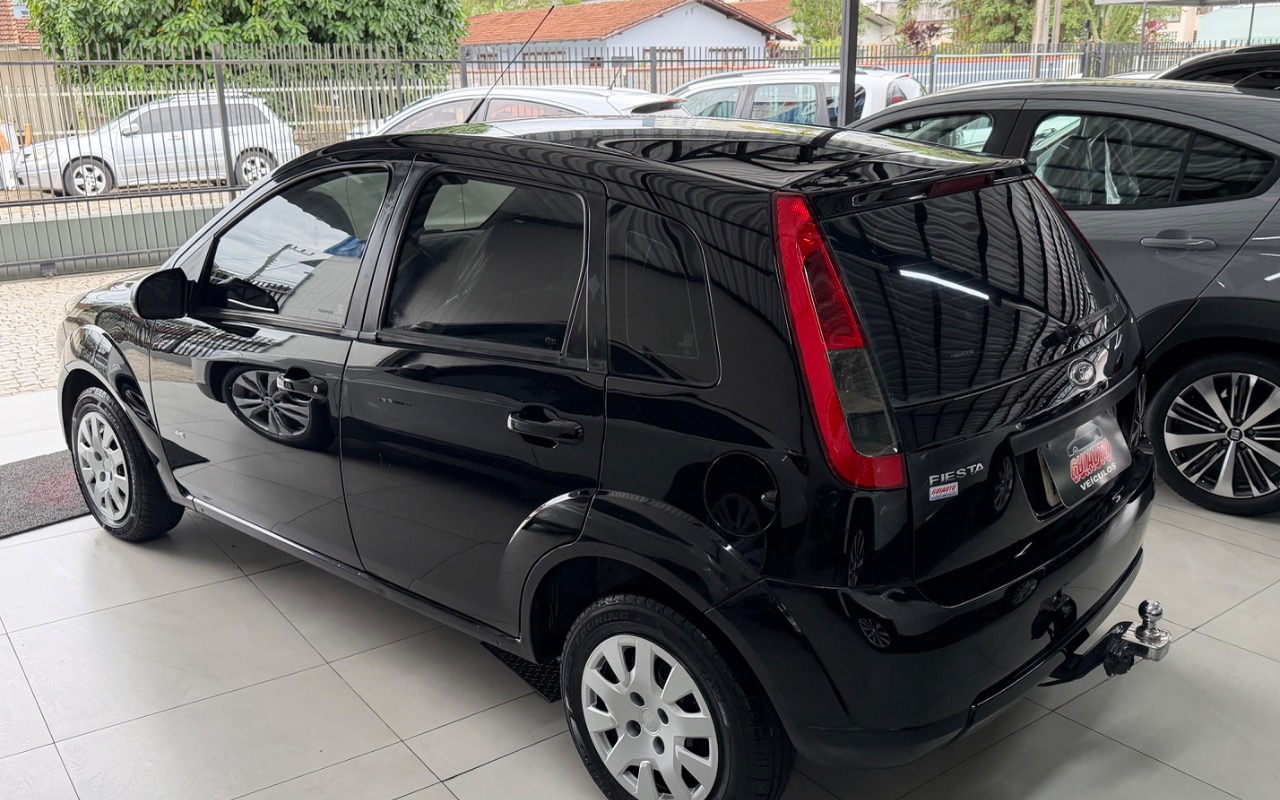 imagem-https://www.socarrao.com.br/sc-vehicle-images-prod/1079664/1777573036533-SU1HXzUzNjkuanBlZw.jpeg