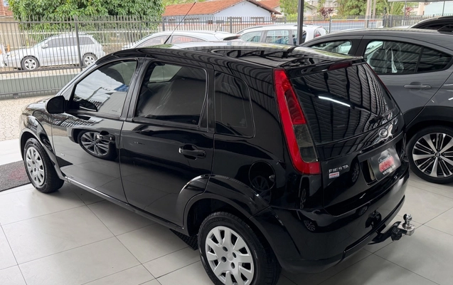 imagem-https://www.socarrao.com.br/sc-vehicle-images-prod/1079664/1777573036533-SU1HXzUzNjkuanBlZw.jpeg