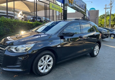 Chevrolet Onix 2023 Prata — foto 1 de 3