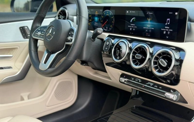 imagem-https://www.socarrao.com.br/sc-vehicle-images-prod/1083585/1790975398954-8044871_18_B_2b7b2e5864.jpeg