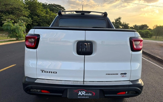 imagem-https://www.socarrao.com.br/sc-vehicle-images-prod/1083752/1783533092646-2e19305289ef46dc9ccedd05fa5f03ec_1777580419843.jpeg