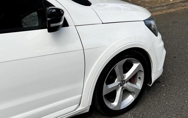 imagem-https://www.socarrao.com.br/sc-vehicle-images-prod/1086784/1779737455036-7944223_23_B_6a6af97408.jpeg