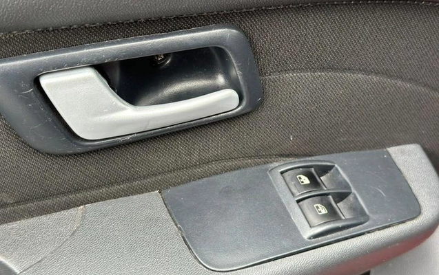 imagem-https://www.socarrao.com.br/sc-vehicle-images-prod/1086936/1790197611359-7843124_13_B_956f3cba60.jpeg