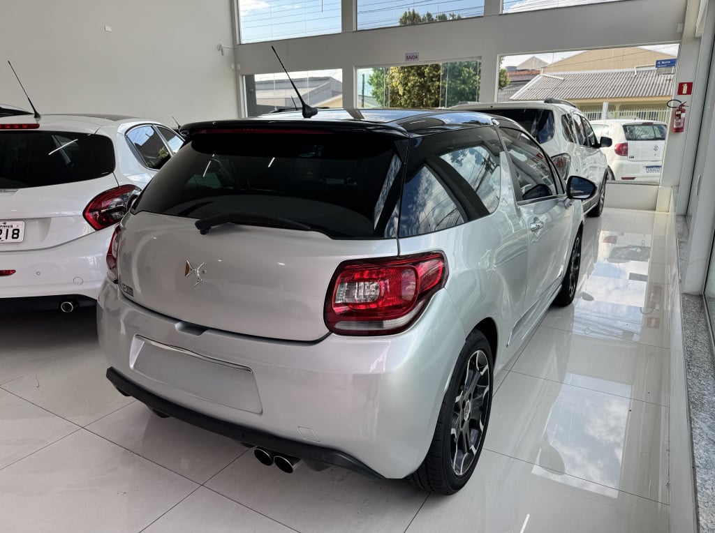 imagem-https://www.socarrao.com.br/sc-vehicle-images-prod/10884/1769987915968-6435121OR_1737496179_61_360.jpg