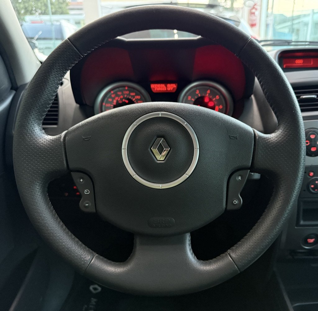 imagem-https://www.socarrao.com.br/sc-vehicle-images-prod/10890/1769987917183-6803257OR_1753480669_99_220.jpg