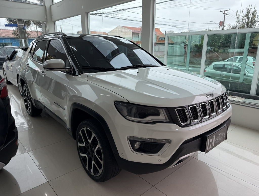imagem-https://www.socarrao.com.br/sc-vehicle-images-prod/10895/1769987918123-6879043OR_1758286594_13_230.jpg